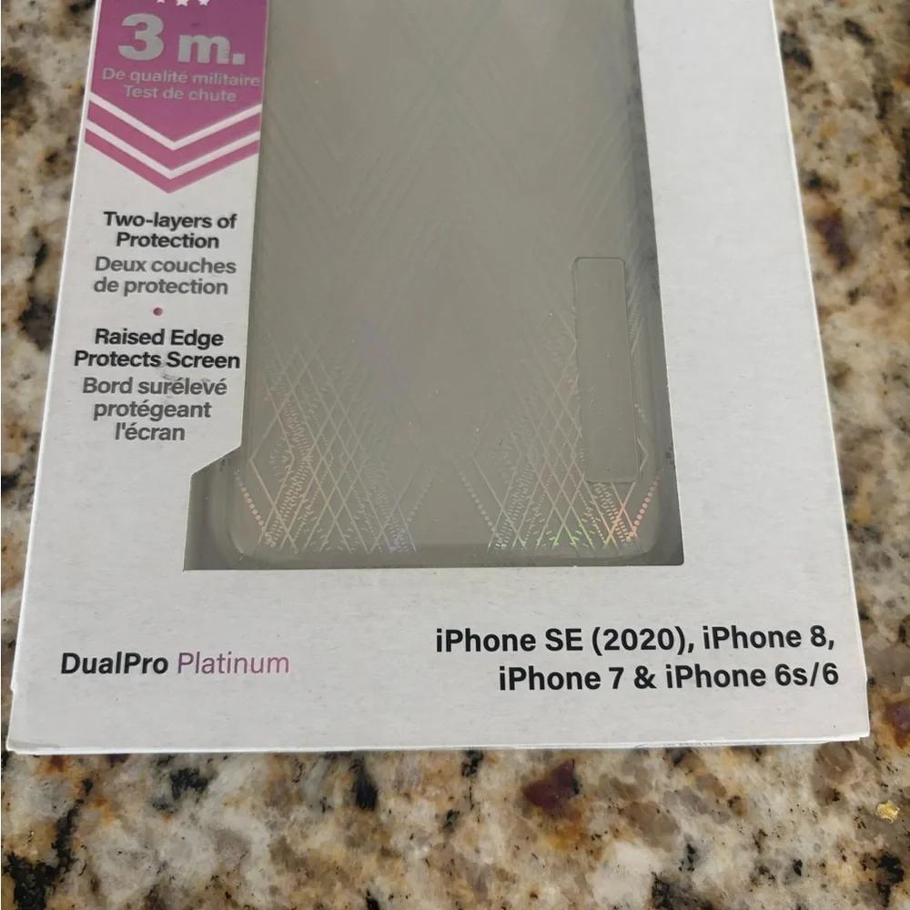 NWT Incipio Silver Protective Case with 10ft Drop Protection